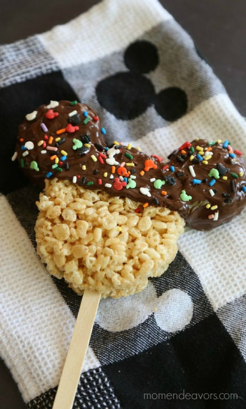 Mickey Rice Krispie Treat (dipped or plain)