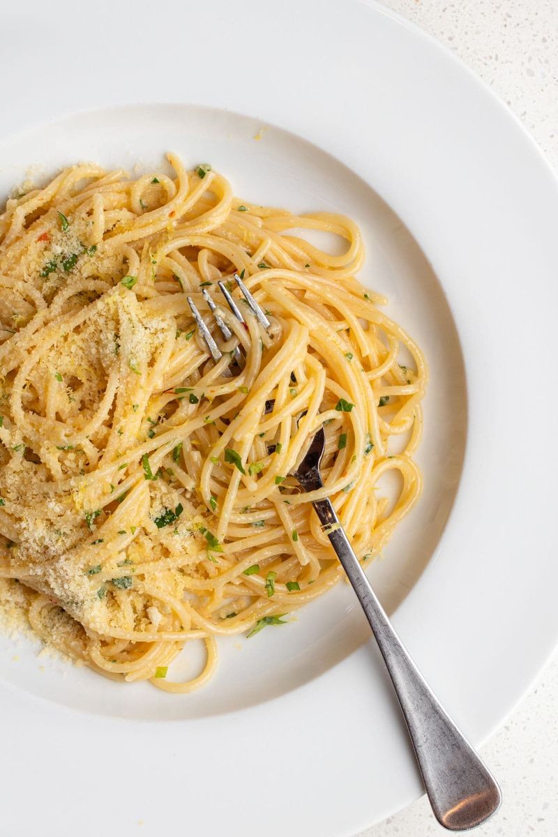 Spaghetti With Butter Instead Of Sauce