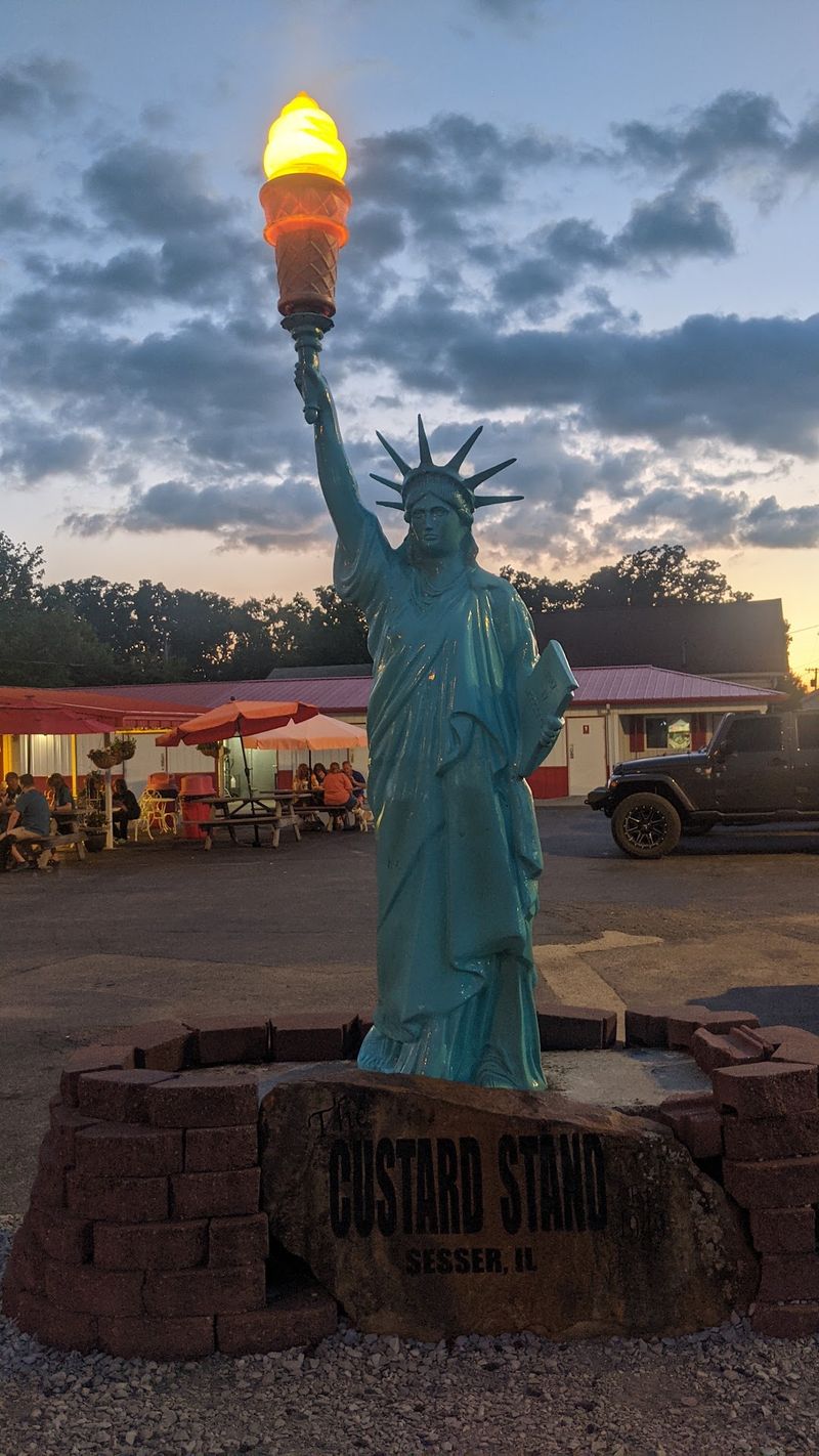 A Sesser stand makes a summer stop feel like a destination