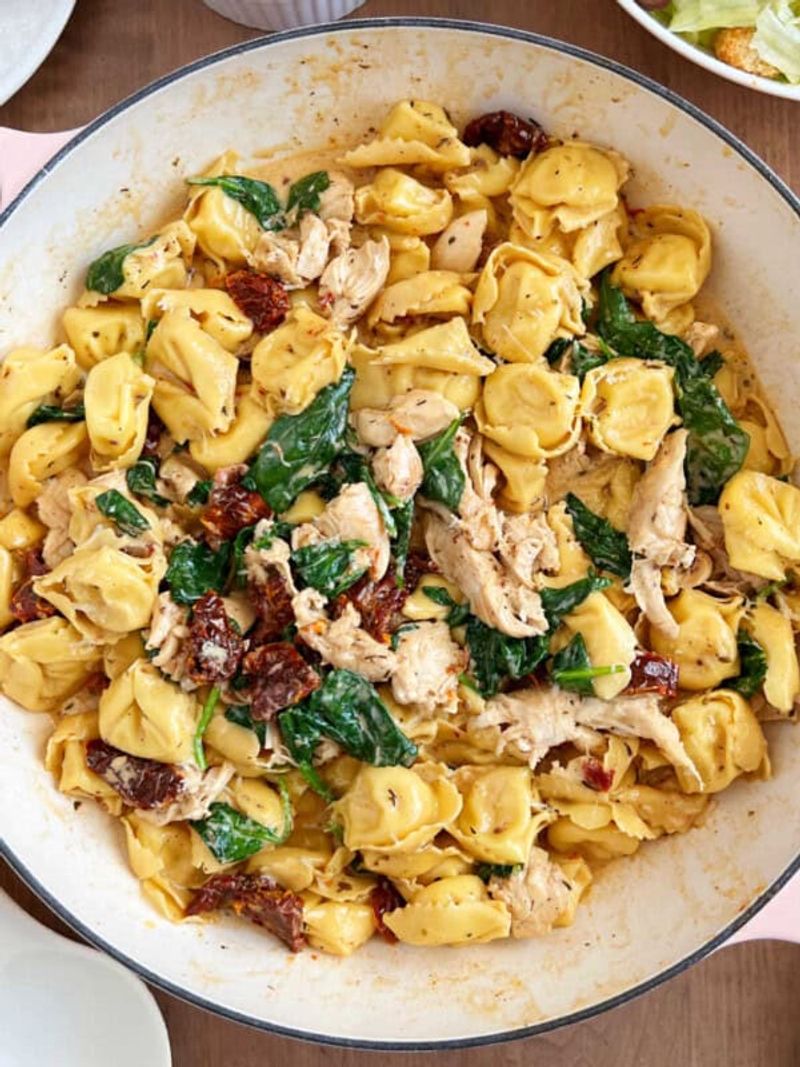 Tortellini with Chicken and Sun-Dried Tomatoes