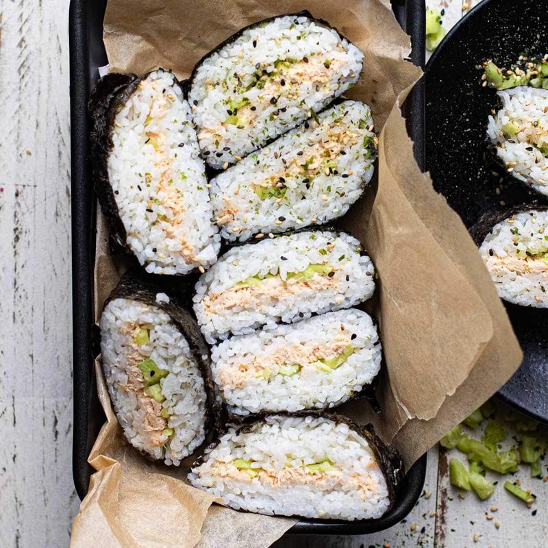 Tuna Onigiri (Tsuna Mayo)