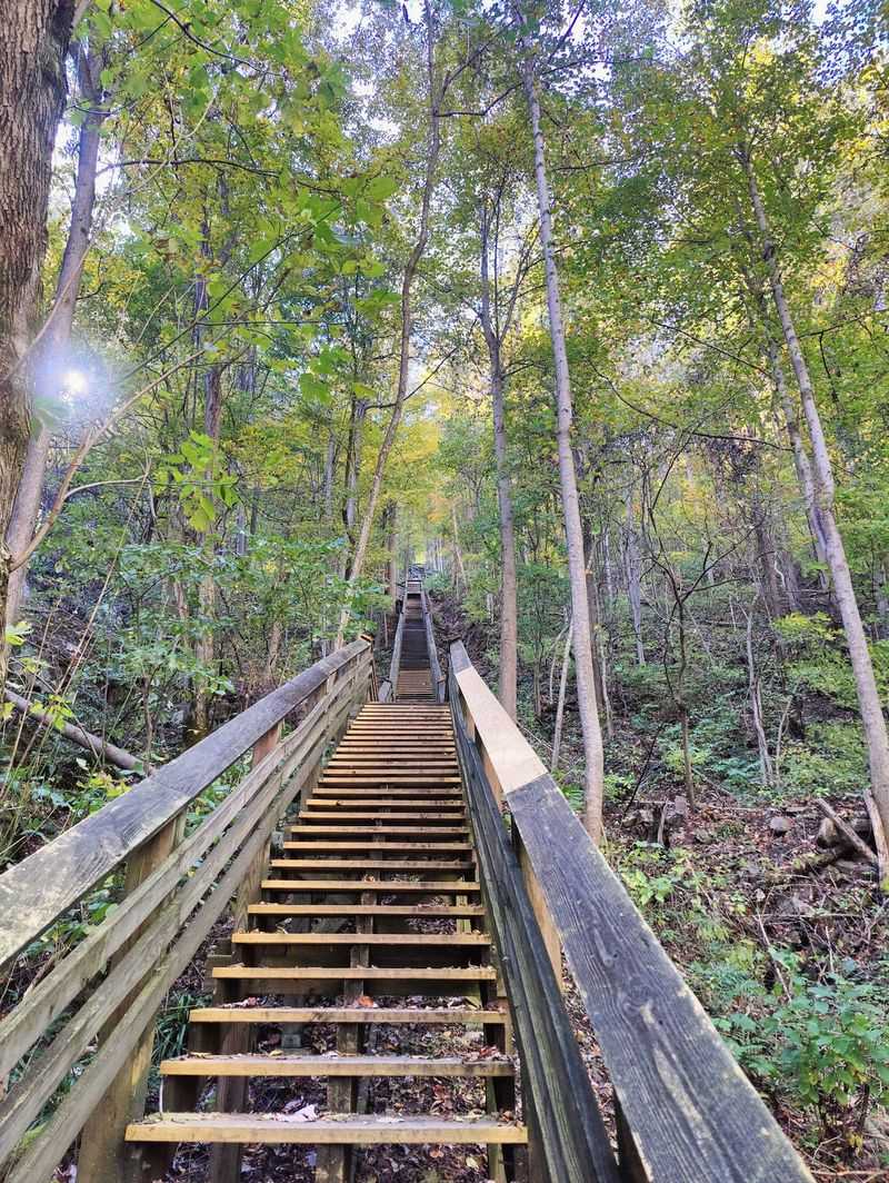 Kaymoor Miners Trail And Its 821 Steps