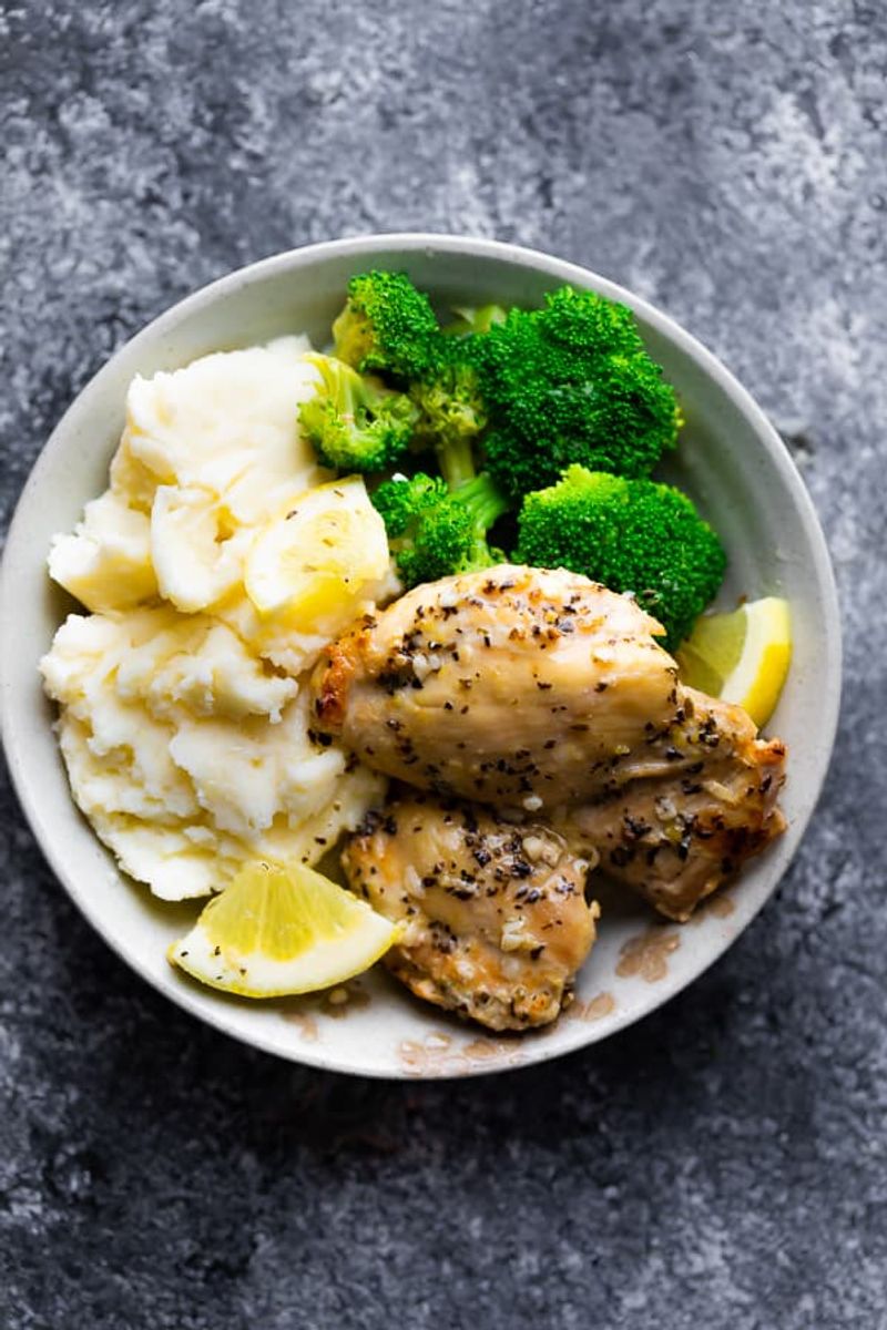 Lemon Garlic Chicken Thighs With Roasted Veggies