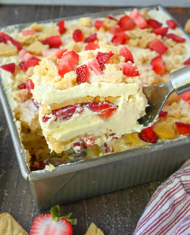Strawberry Lemonade Icebox Cake