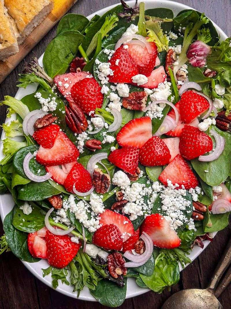 Strawberry Goat Cheese Salad