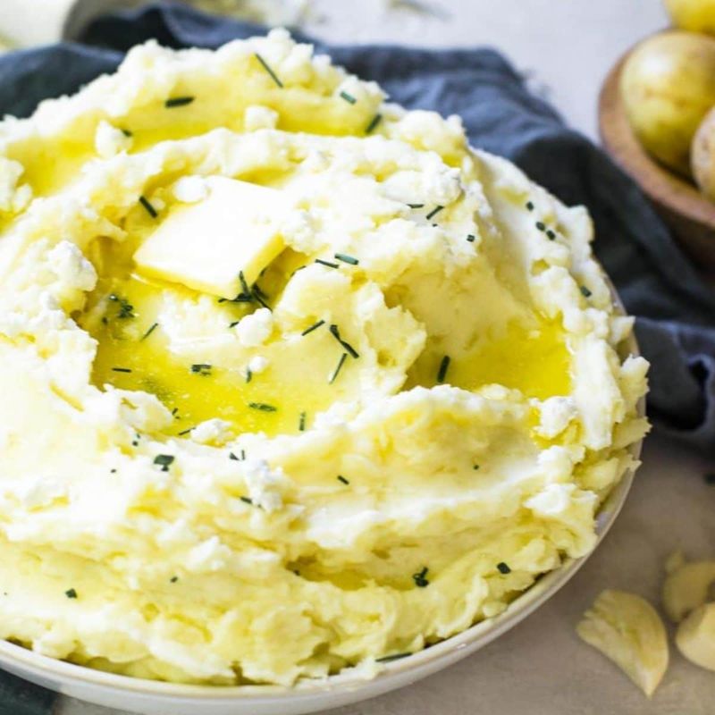 Creamy Goat Cheese Mashed Potatoes
