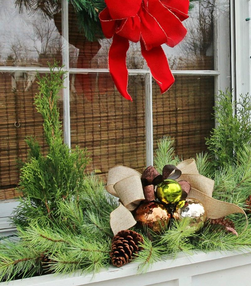 Festive Ornament Cluster