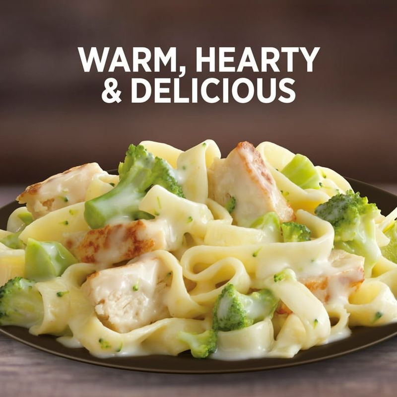 Marie Callender's Fettuccini Alfredo with Chicken & Broccoli