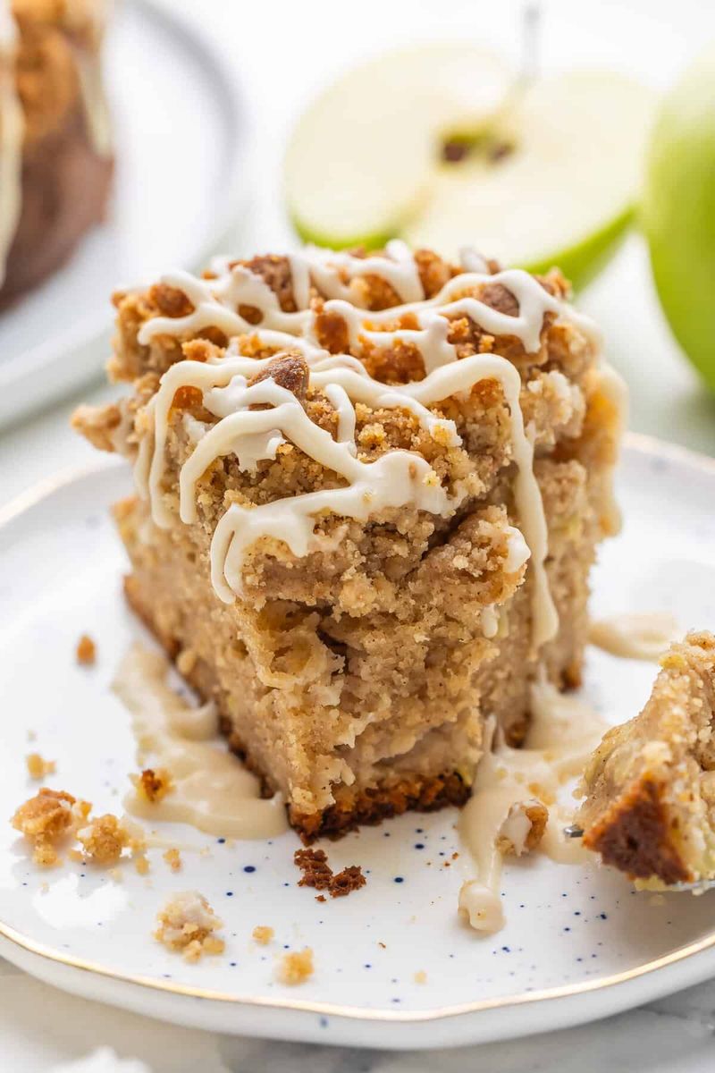 Apple Cinnamon Coffee Cake