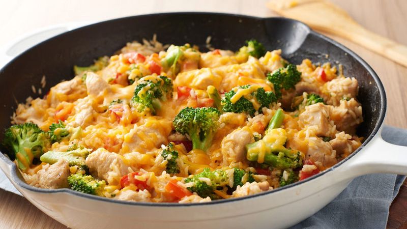 One-Pan Cheesy Chicken, Broccoli, and Rice