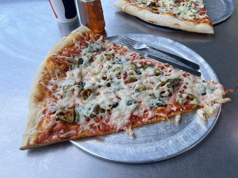 Lazy Moon Pizza - Orlando's Slice Colossus