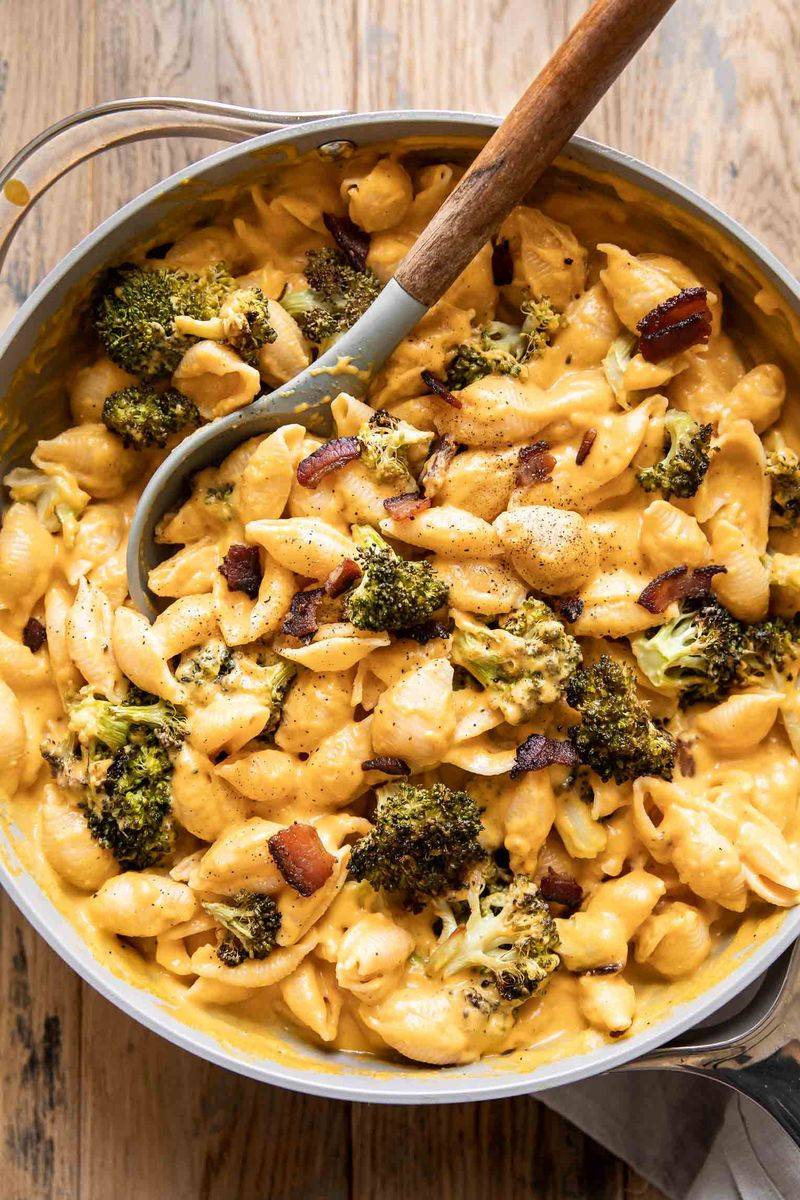 Mac And Cheese With Add-Ins