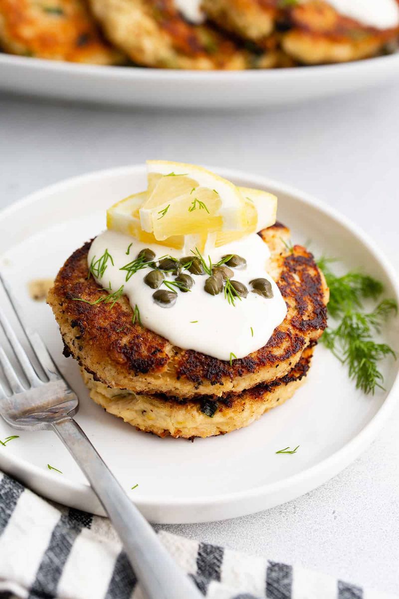 Tuna Patties With Dill Sauce