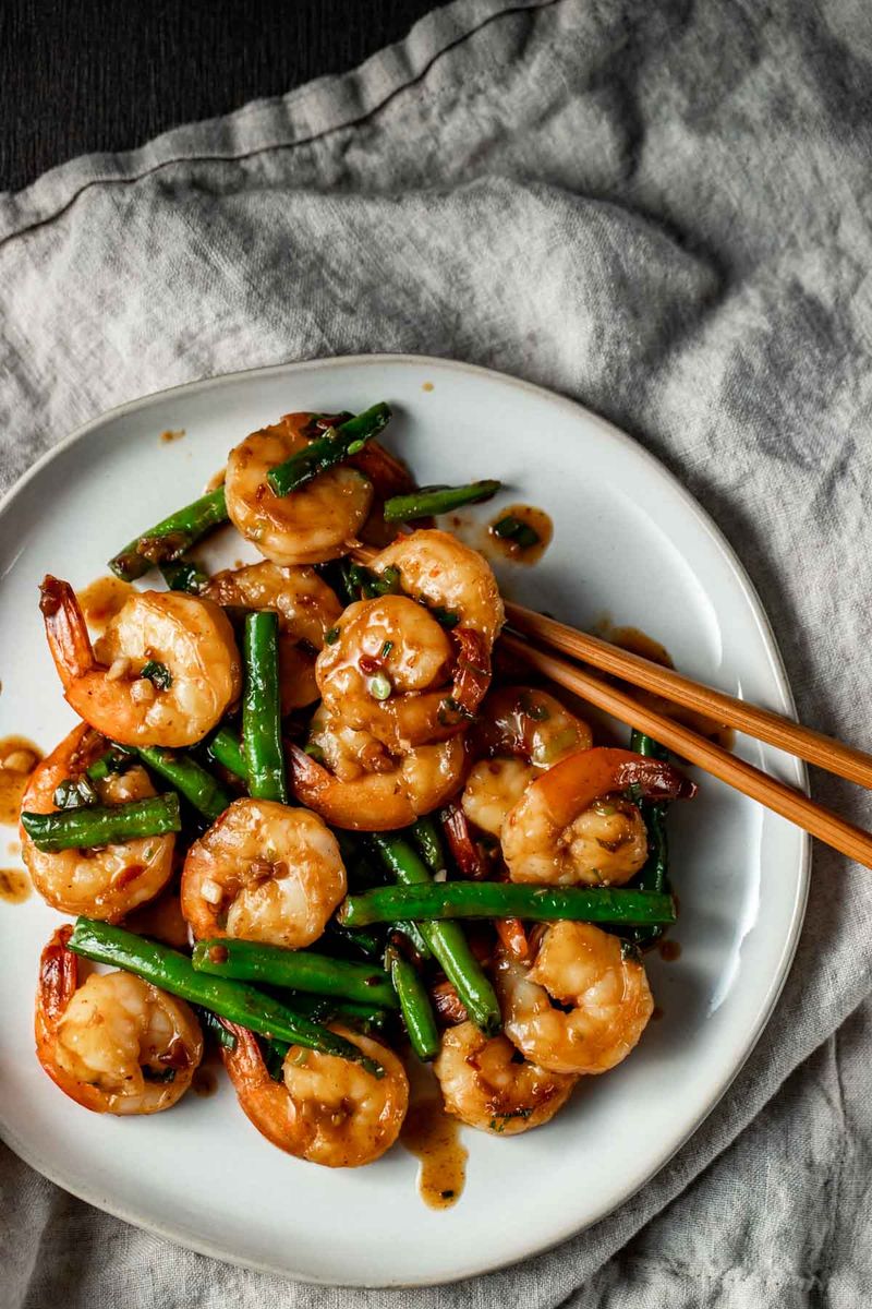 Hunan Spicy Shrimp Stir-Fry