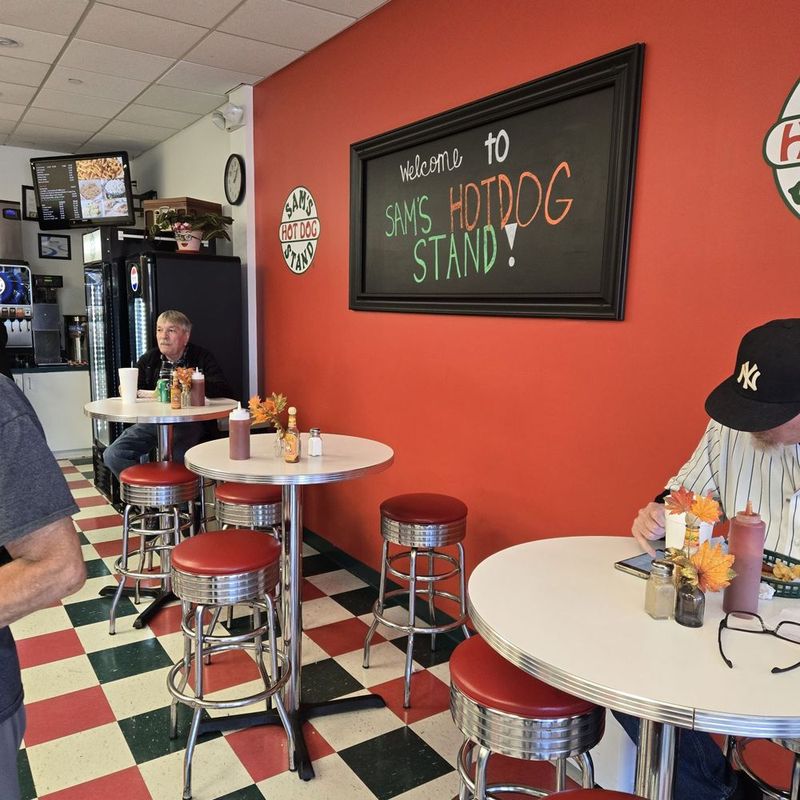 Sam's Hot Dog Stand (Mechanicsville)