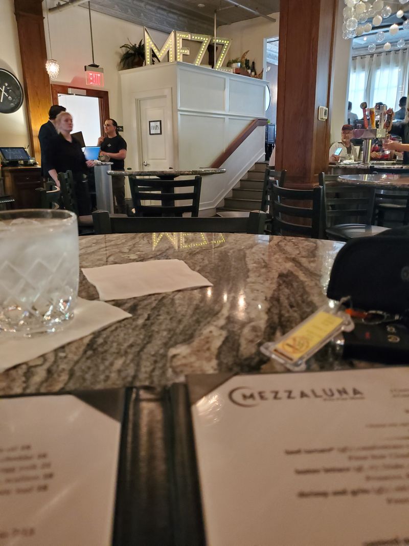 North Dakota: Mezzaluna