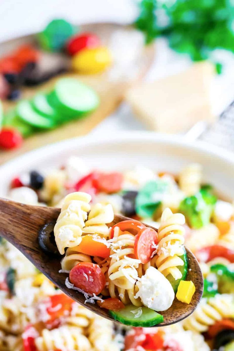 Cold Pasta Salad With Cheese and Pepperoni