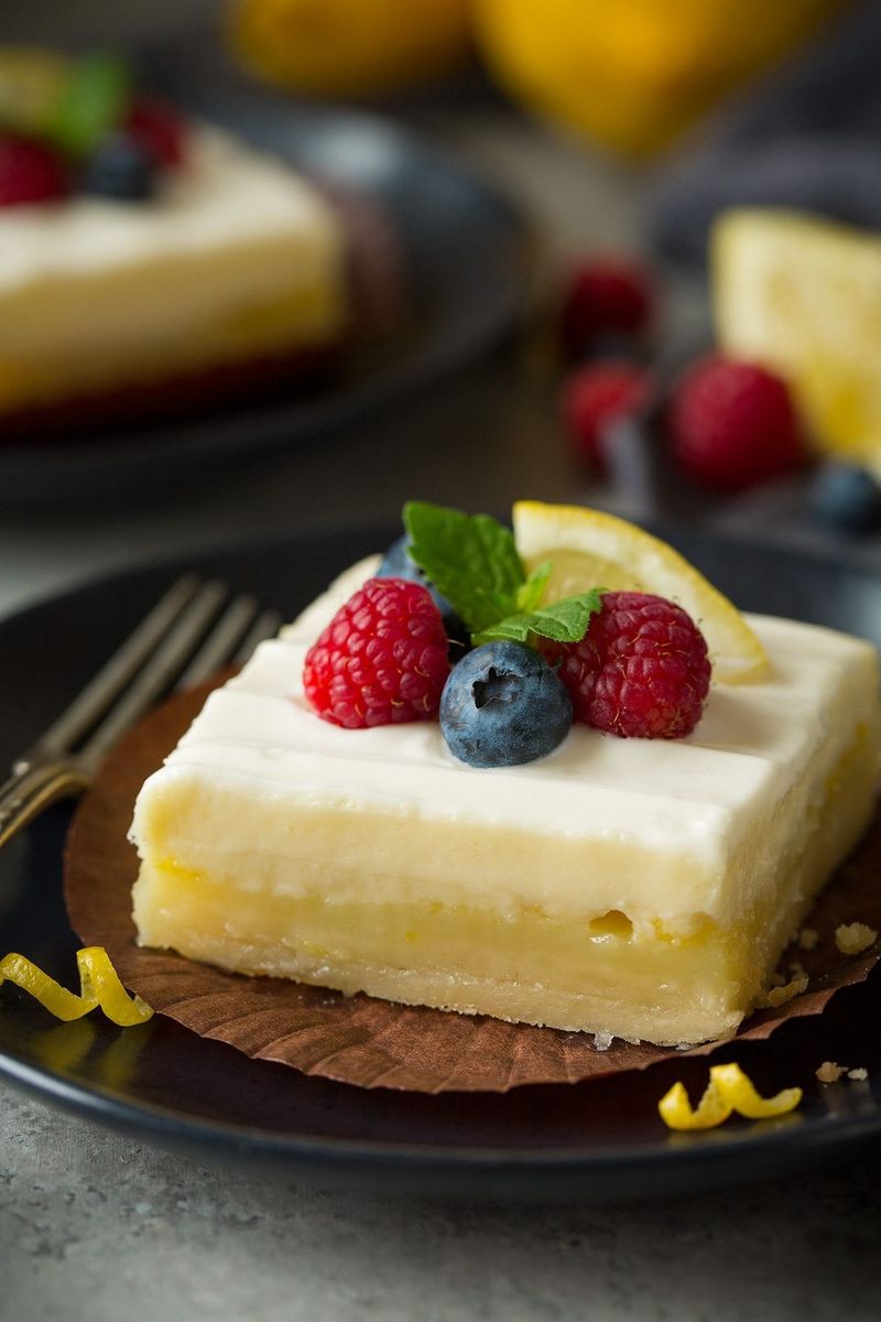 Creamy Lemon Bars with Cream Cheese