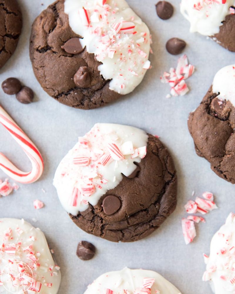 Peppermint bark cookies
