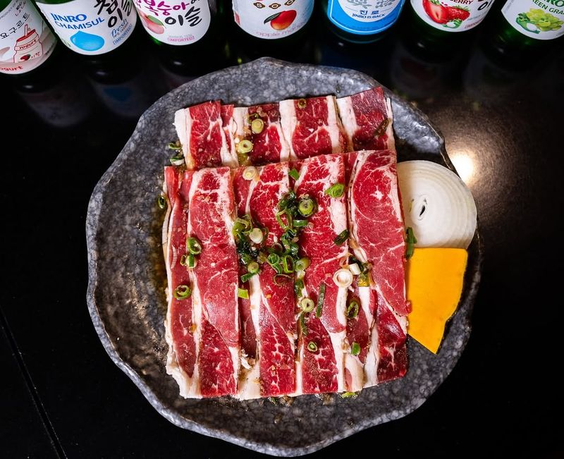 Woo Samgyeop (Thin-Sliced Beef Belly)