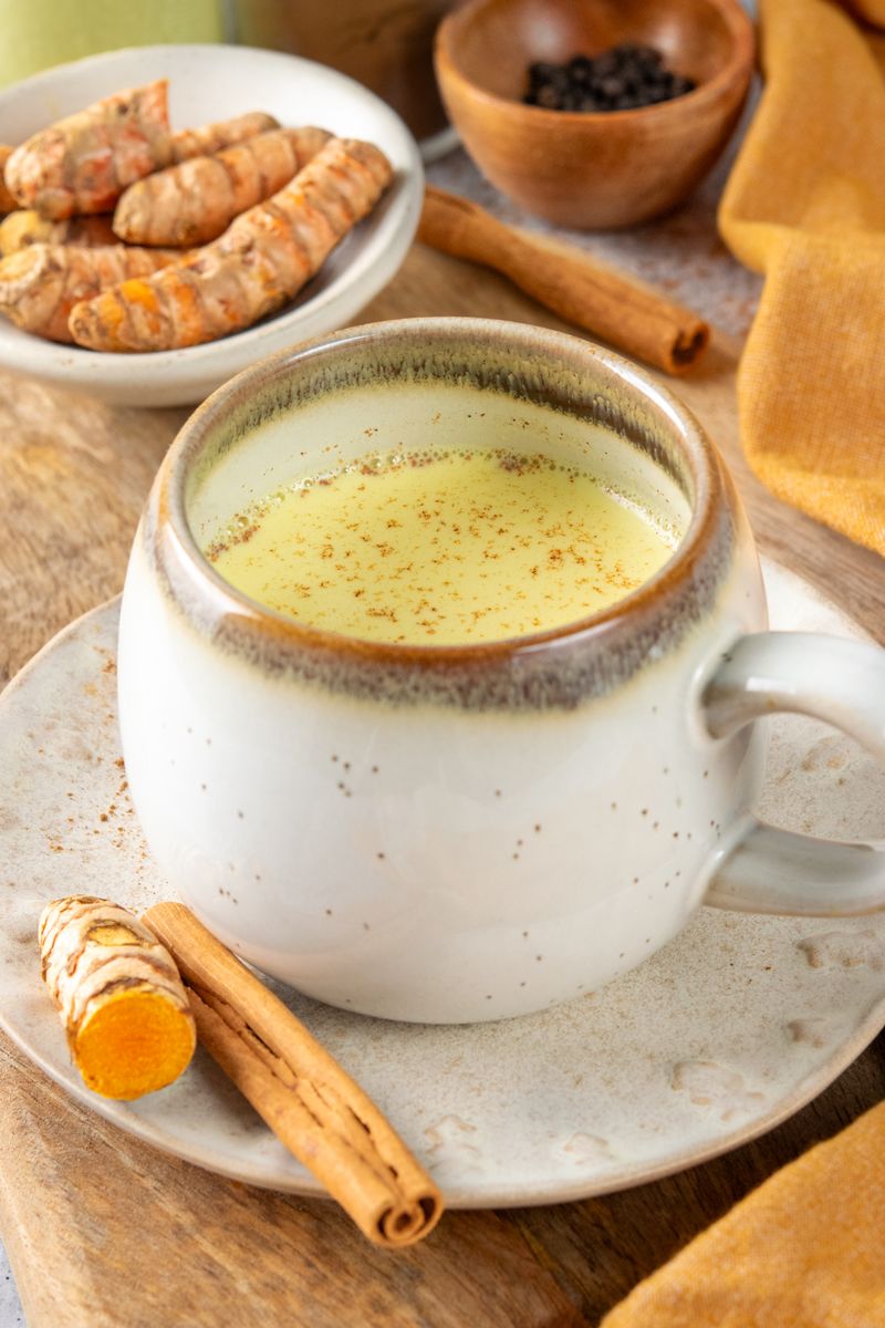 Golden Milk (Warm Turmeric Latte)