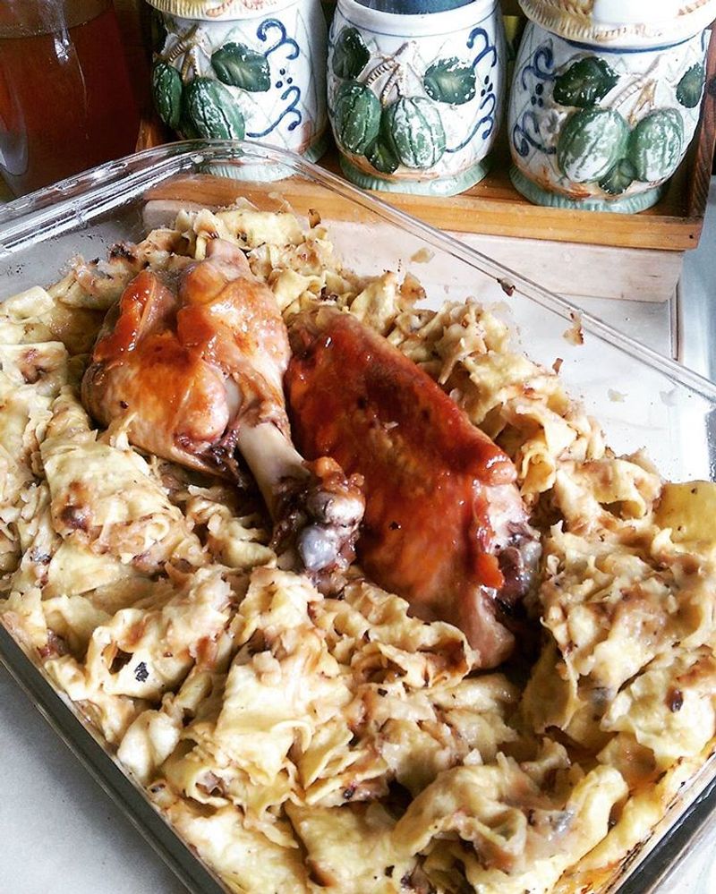 Croatian mlinci bake with turkey or chicken