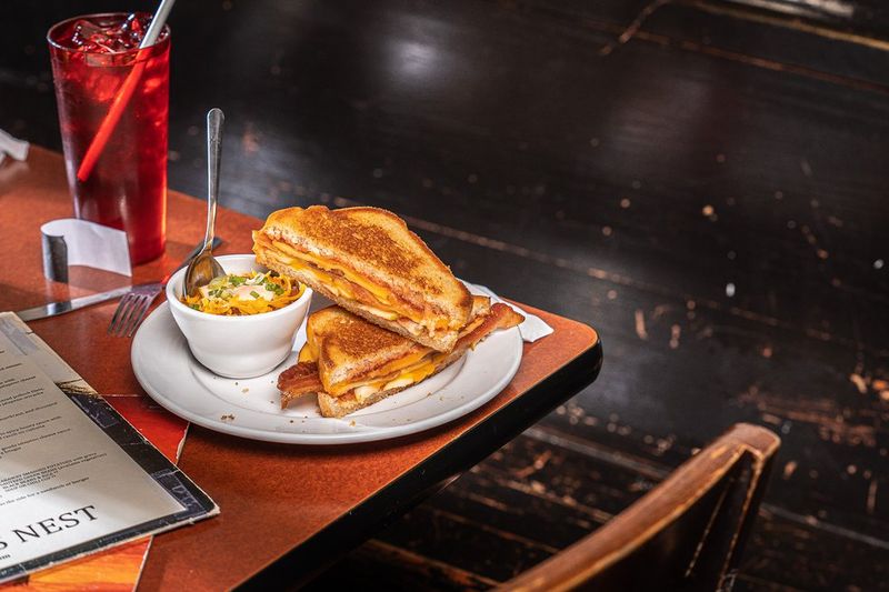 Missouri – Provel Grilled Cheese