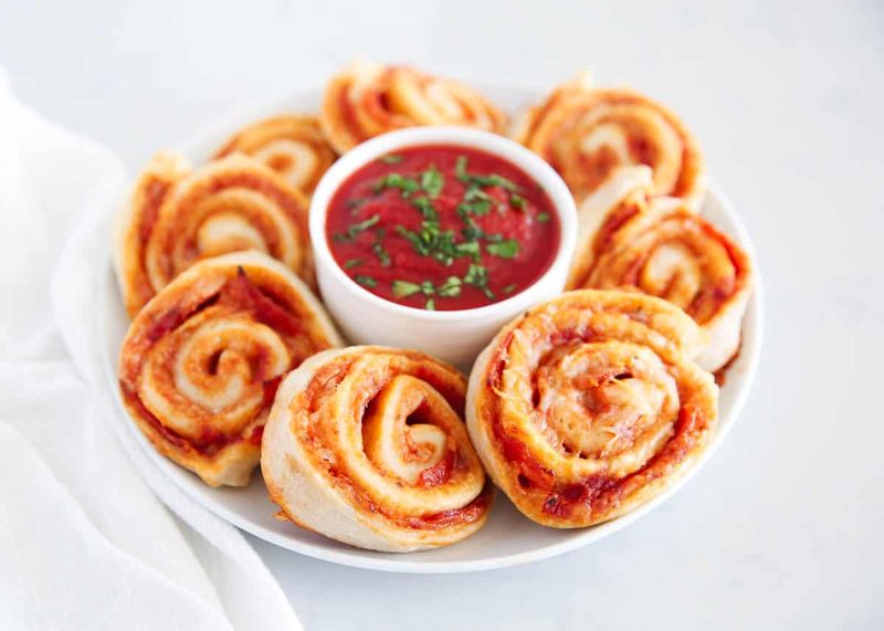 Pepperoni Pizza Pinwheels