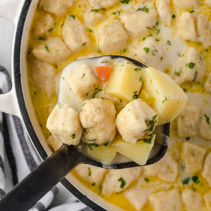 North Dakota: Knoephla Soup