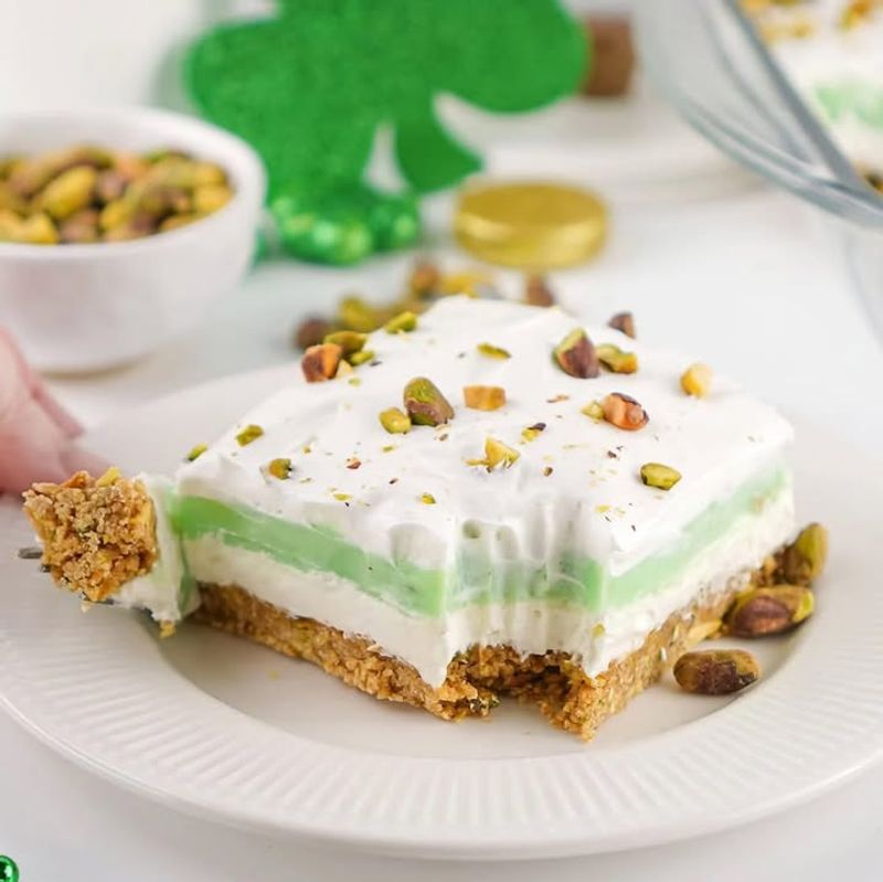 Pistachio Pudding Dessert