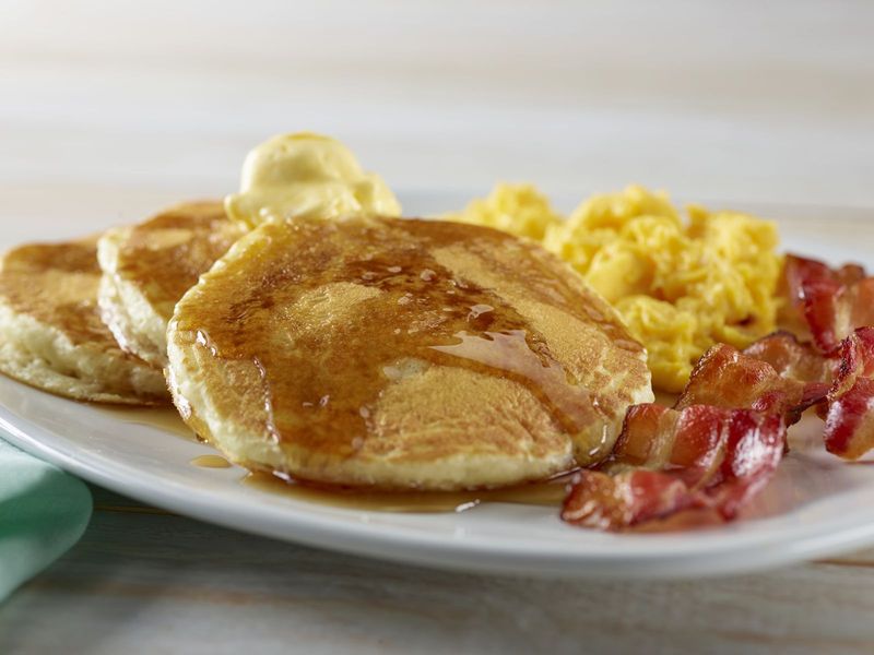 Classic Buttermilk Pancakes