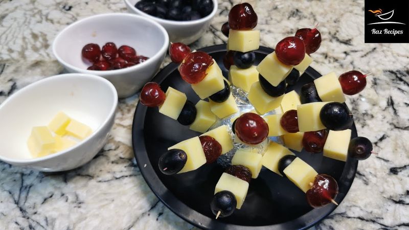 Cheese And Grape Picks