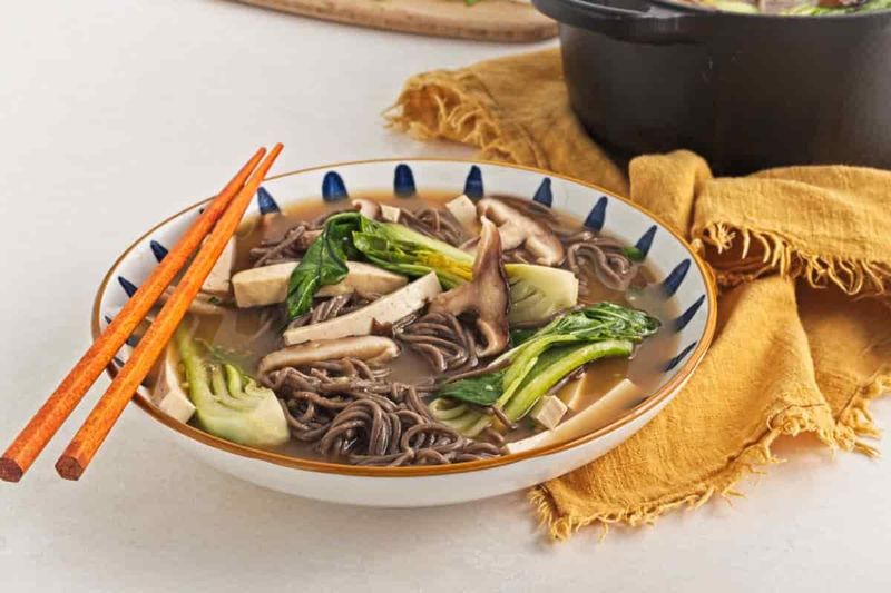 Vegetable Soba Soup