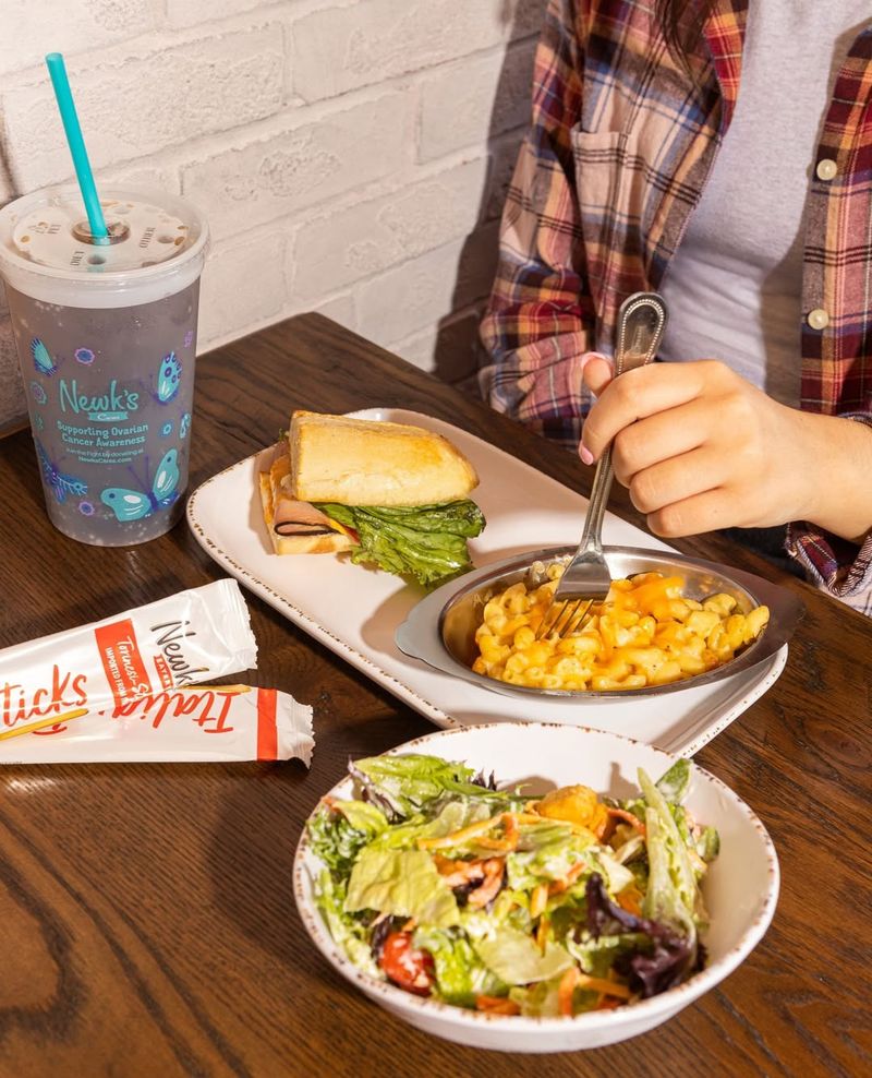 Mississippi: Newk’s Eatery