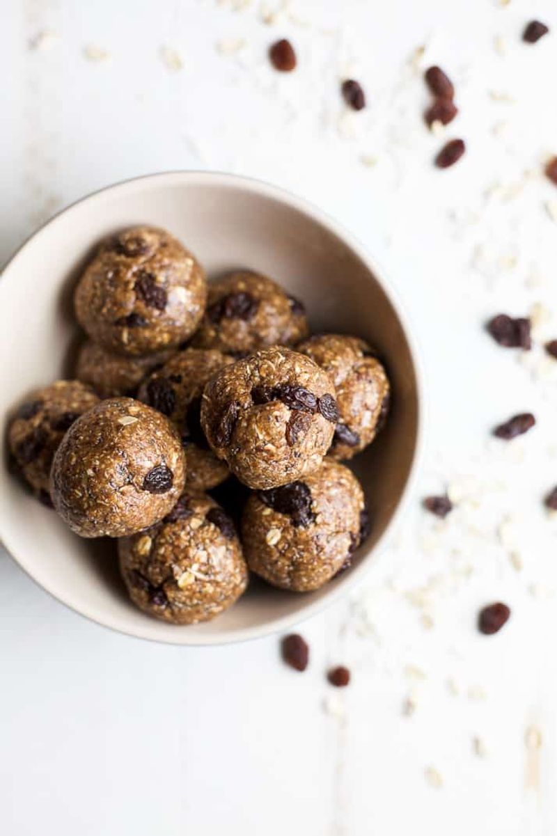 Oatmeal Cookie Energy Balls