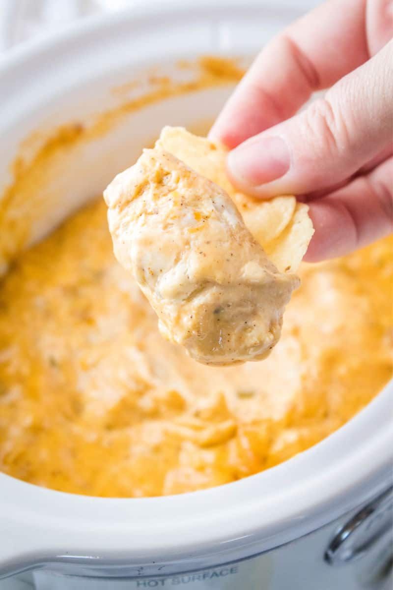 Warm Chicken Chili Queso