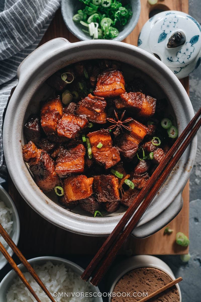 Red-Braised Pork Belly (Hong Shao Rou)