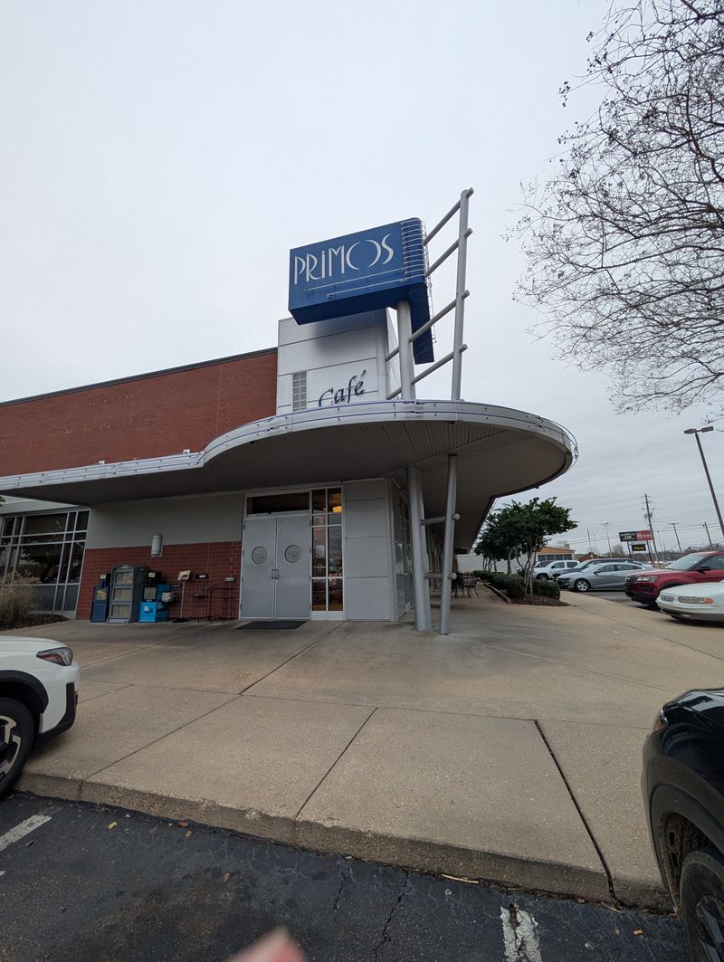 Mississippi: Primos Cafe and Donuts, Jackson