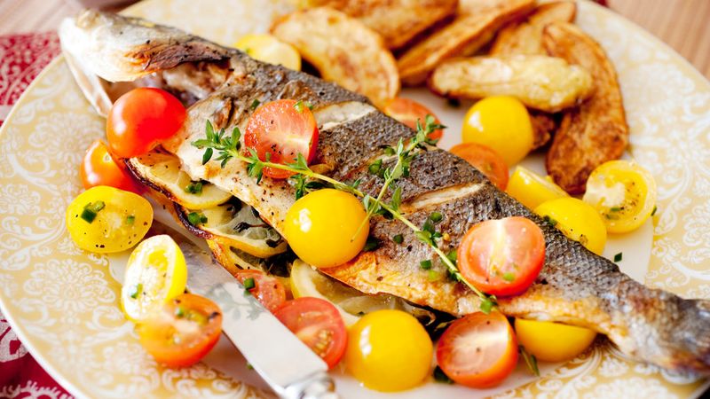 Fish with herbs and acid (Mediterranean ancient style)