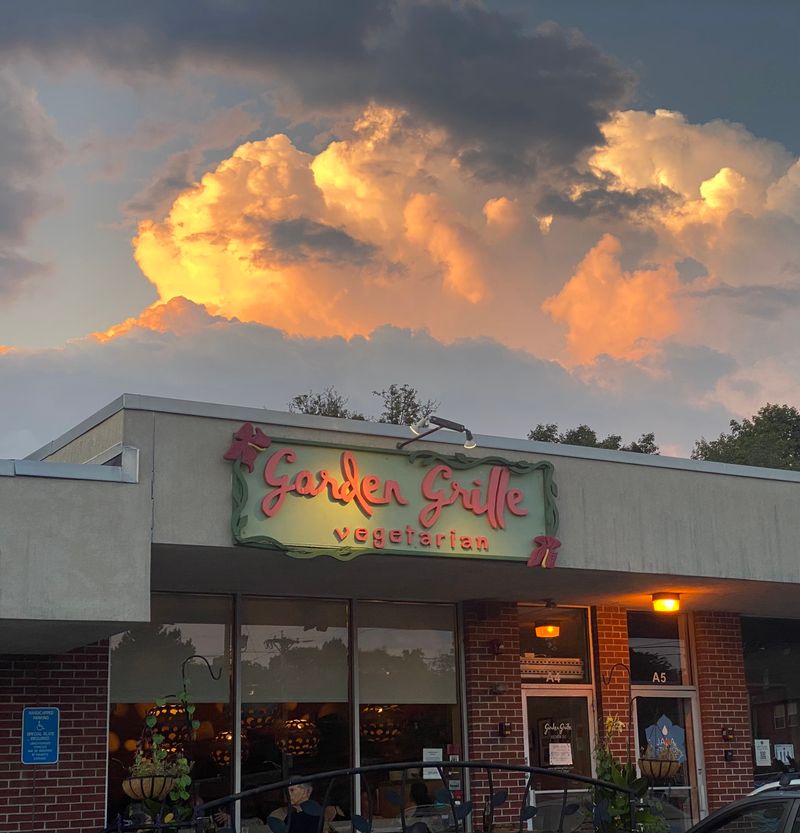Rhode Island: Garden Grille Cafe