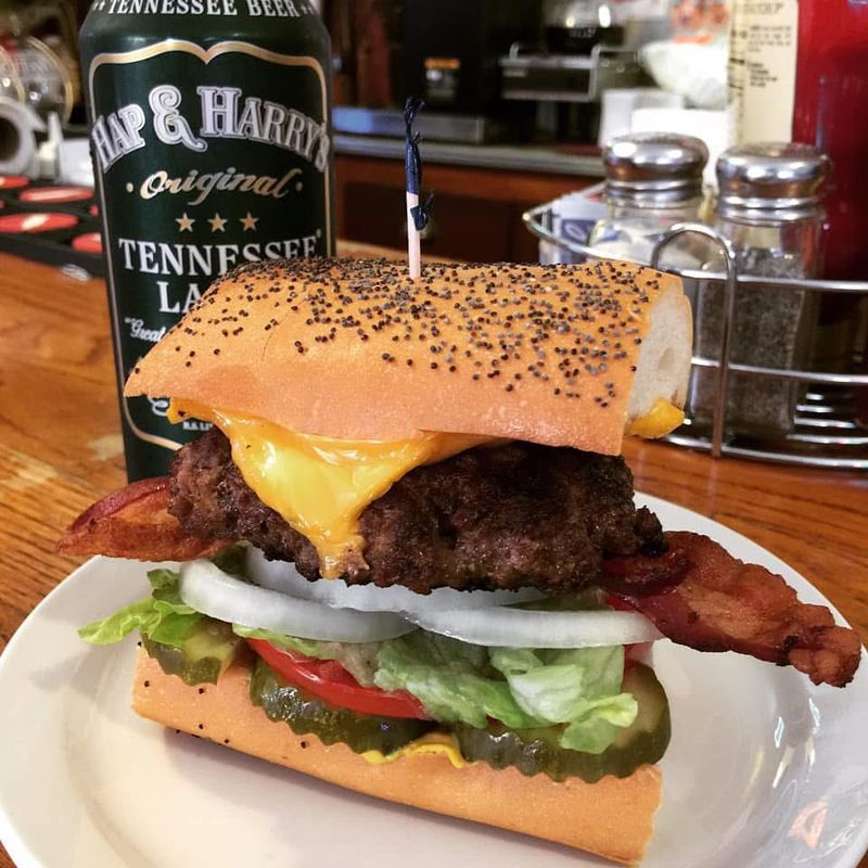 Tennessee: The Rotier's Cheeseburger