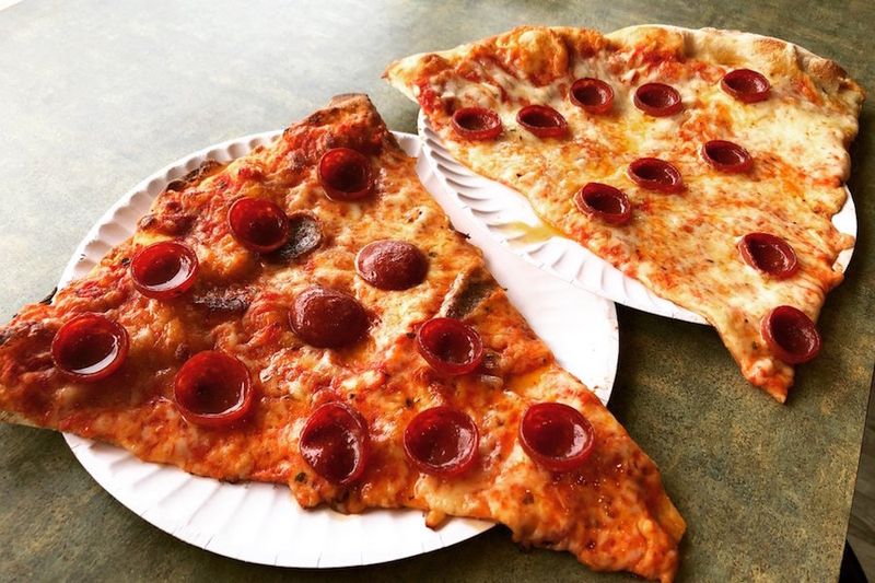 San Antonio: Capos Pizza