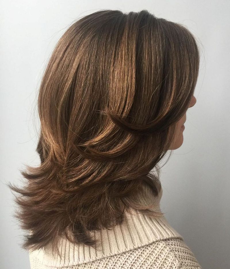 Feathered Layers with Flipped Ends