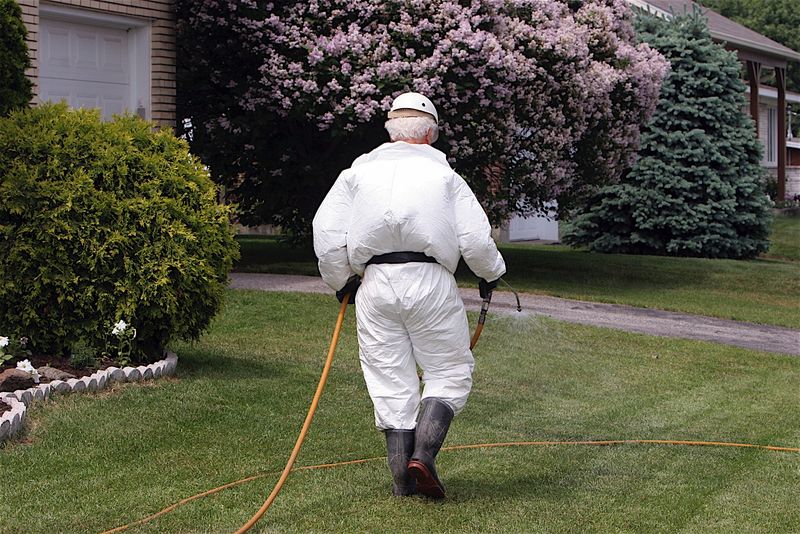 Keep lawn-care choices cautious around wildlife