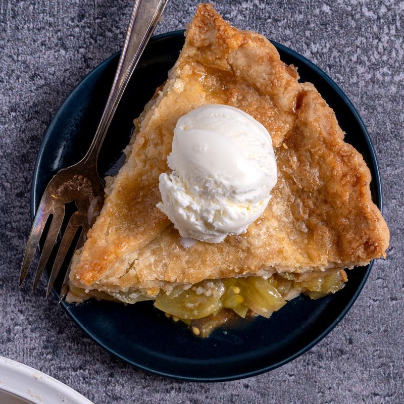 Old-Fashioned Green Tomato Pie