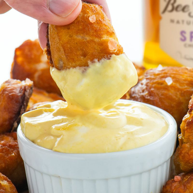 Pretzel Bites with Dip