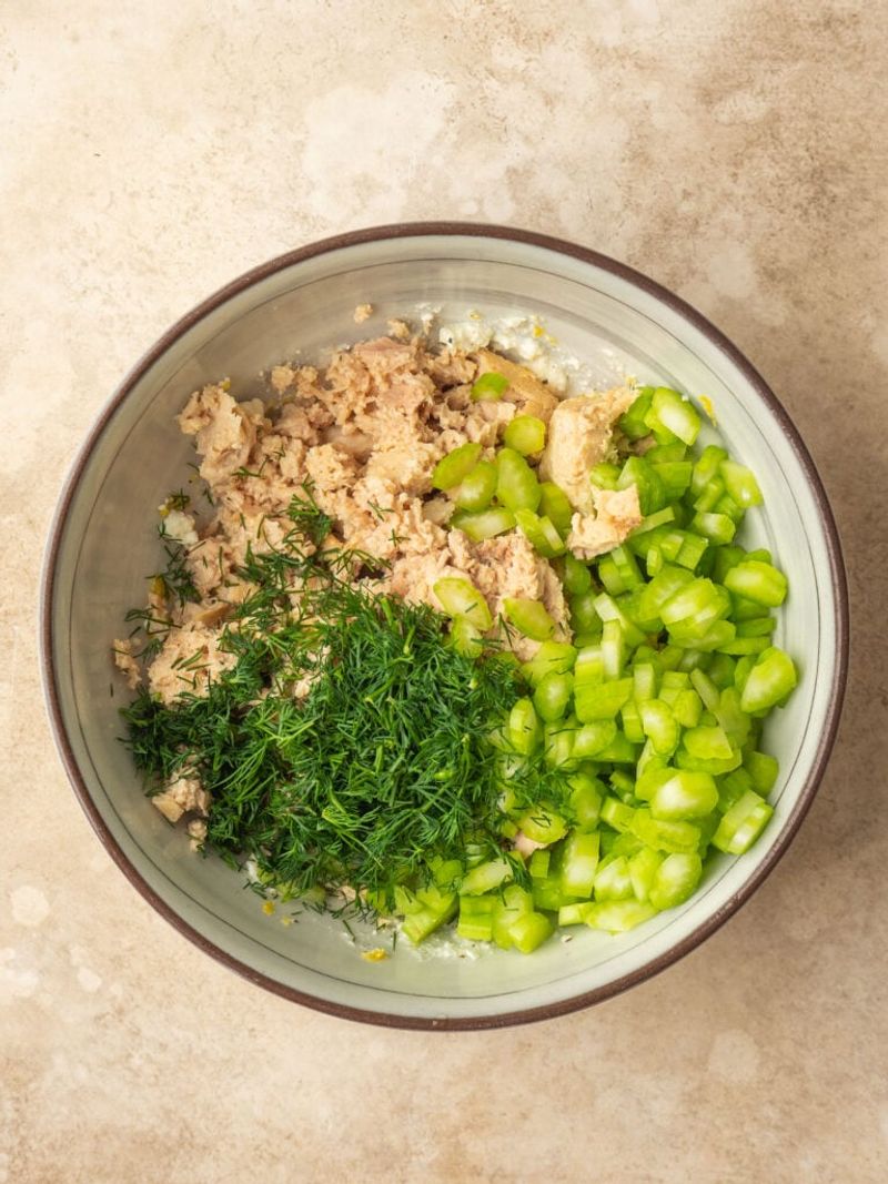 Lemon Herb Tuna Salad