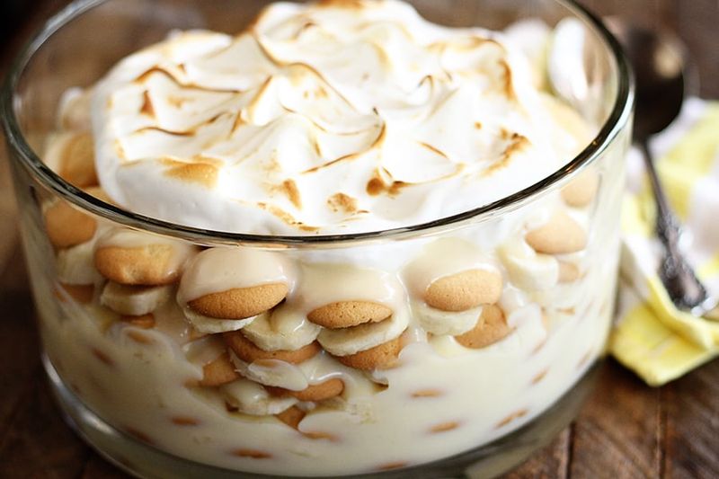 Old-Fashioned Cooked Custard Banana Pudding