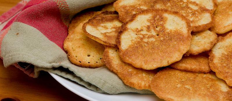 Jonnycakes (Rhode Island johnnycakes)