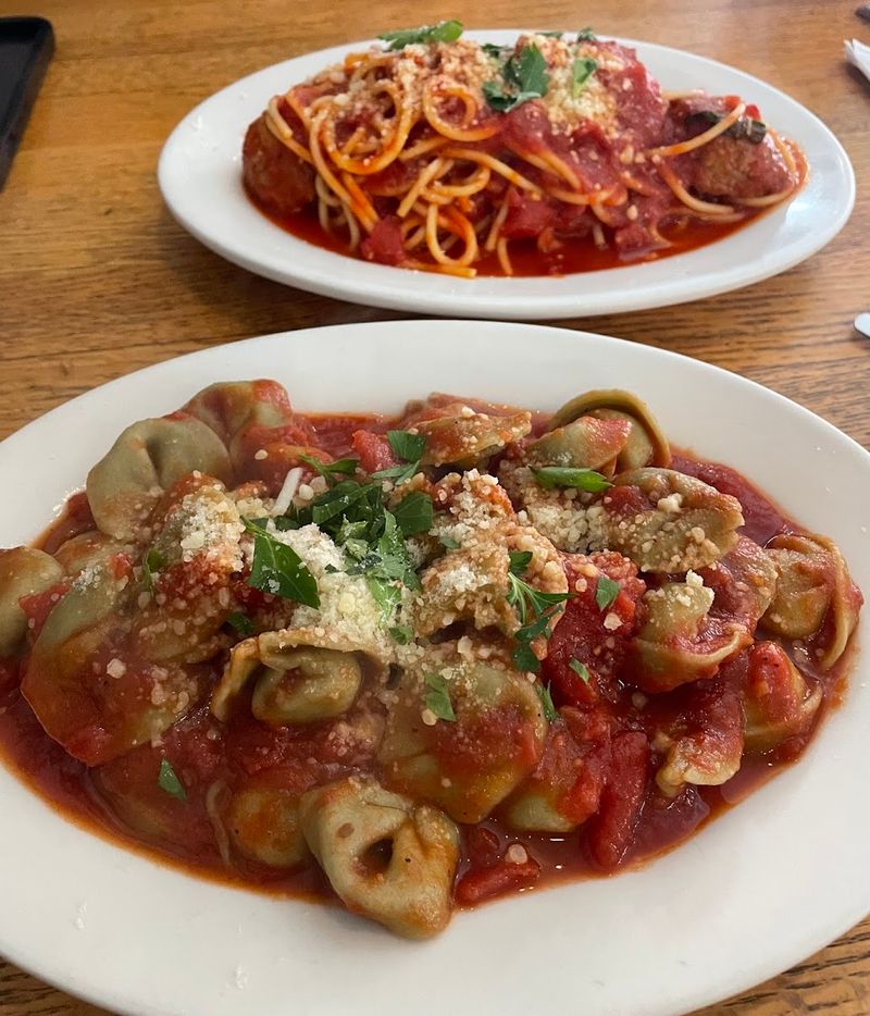 Dino’s Cafe (Boston)